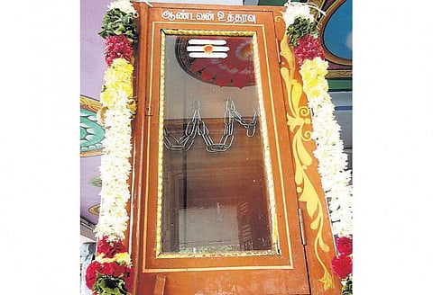சொத்துக் குவிப்பு வழக்கு: ‘சிவன் மலை முருகன் முன்கூட்டியே வழங்கிய தீர்ப்பு’ - சமூக வலைதளங்களில் பரவும் வைரல்