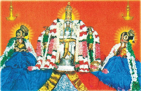 திருத்தலம் அறிமுகம்: திரும்பக் கிடைத்த கரிய திருமேனி