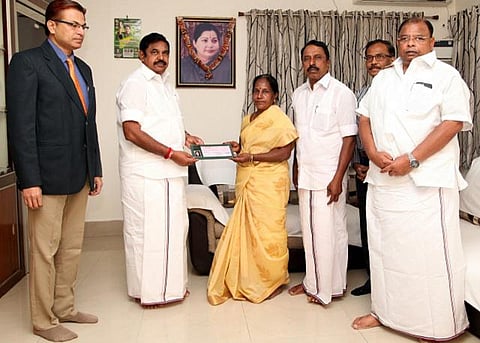 உயர்மட்ட விளையாட்டு வீரர்களுக்கான சிறப்பு உதவித் தொகைத் திட்டத்தை செயல்படுத்த அரசு ஆணை