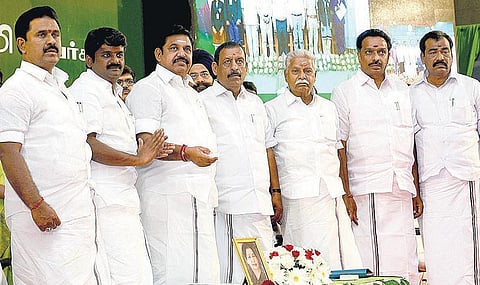 அரசின் உறுதியை ஏற்று போராட்டத்தைக் கைவிடுங்கள்: நெடுவாசல் கிராம மக்களுக்கு தமிழக முதல்வர் வேண்டுகோள்