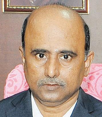 சென்னை ஆட்சியர் பொறுப்பேற்றார்