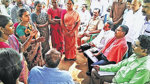 கோவை மாவட்டம் வரப்பாளையத்தில் தாழ்த்தப்பட்டோர் மீது சாதி ரீதியிலான தாக்குதல் நடந்துள்ளது: தேசிய தாழ்த்தப்பட்டோர், பழங்குடியினர் ஆணையக் குழு தகவல்