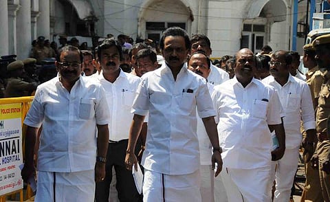 தமிழகத்தை கடனாளியாக்குவதுதான் அதிமுகவின் சாதனை: ஸ்டாலின் பேட்டி