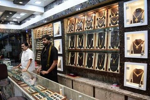 தங்கம் விலை ரூ.450 உயர்வு; 10 கிராம் விலை ரூ.29,100