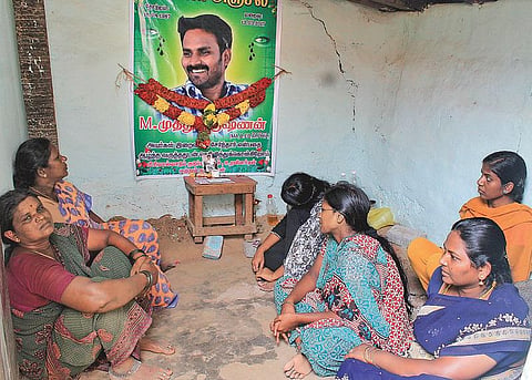 டெல்லி ஜவஹர்லால் நேரு பல்கலைக்கழக மாணவர்: முத்துகிருஷ்ணனுக்கு அஞ்சலி செலுத்த சேலத்தில் காத்திருக்கும் உறவினர்கள்