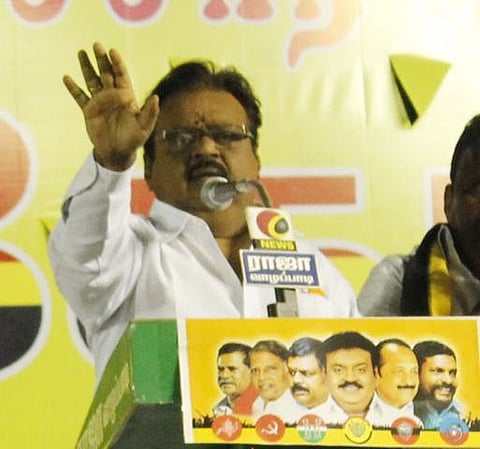 விஜயகாந்த் மருத்துவமனையில் அனுமதி