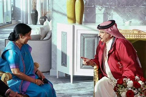 பஹ்ரைனில் சம்பளம் இன்றி தவிக்கும் 500 இந்தியர்கள்