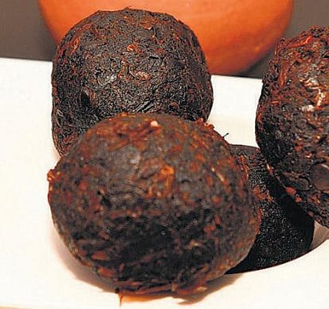 வகைவகையா வடாம், வற்றல், ஊறுகாய்: தாளிப்பு வடகம்