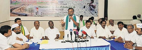 நதிநீர் ஒற்றை தீர்ப்பாயத்தை கைவிடக் கோரி 18-ம் தேதி ஆளுநர் மாளிகை நோக்கி பேரணி: அனைத்துக் கட்சி கூட்டத்தில் முடிவு