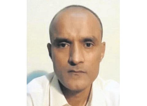 இந்தியாவின் கோரிக்கைக்கு பாக். பதில் அளிக்கவில்லை: குல்பூஷண் ஜாதவ் வழக்கில் மத்திய அரசு குற்றச்சாட்டு