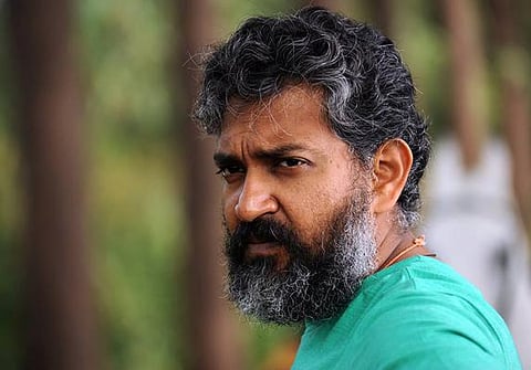 பாகுபலி 2 சர்ச்சை: கர்நாடக மக்களுக்கு ராஜமெளலி வேண்டுகோள்