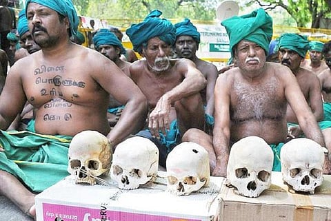 டெல்லியில் போராடும் விவசாயிகளுக்கு மற்ற விவசாய சங்கத்தினர் வேண்டுகோள்