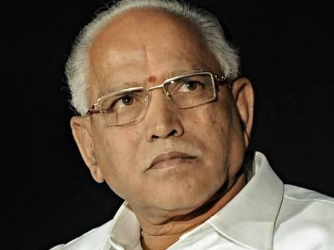 கர்நாடக சட்டமேலவை எதிர்க்கட்சி தலைவர் ஈஸ்வரப்பாவின் பதவியை பறிக்க வேண்டும்: பாஜக தலைவர்களிடம் எடியூரப்பா வலியுறுத்தல்