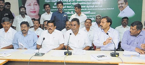 தமிழகத்தில் 10 மாவட்டங்களில் ரூ.2,766 கோடியில் 77,517 வீடுகள் கட்டும் பணி தொடக்கம்: அமைச்சர் உடுமலை ராதாகிருஷ்ணன் தகவல்