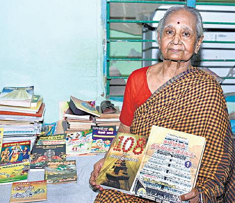 முகம் நூறு: எழுத்தும் படிப்பும் என் சுவாசம்!