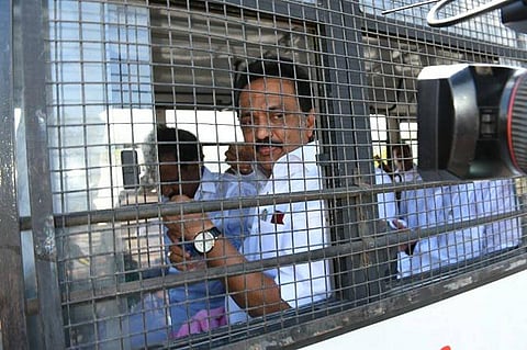 ஆட்சியை கலைத்துவிட்டு பண பேரம் குறித்து சிபிஐ விசாரணை நடத்த வேண்டும்: ஸ்டாலின் பேட்டி