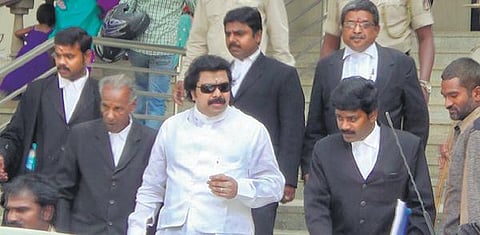 அந்நிய செலாவணி மோசடி வழக்கு: எழும்பூர் நீதிமன்றத்தில் வி.என்.சுதாகரன் ஆஜர்