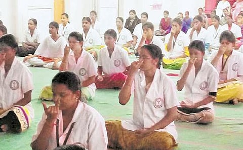 சித்த மருத்துவத்தின் ஒரு பகுதி யோகா