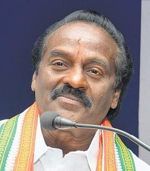 ‘சுதந்திரம் வாங்கி கொடுத்ததே நாங்கள்தான்’- வசந்தகுமார் பேச்சால் சிரிப்பலை