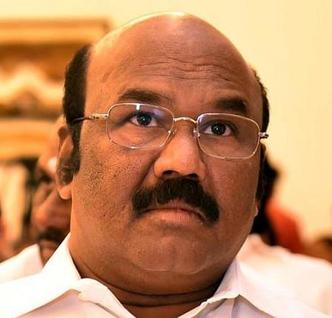 ஜிஎஸ்டி வரி விதிப்பு நிரந்தரமல்ல: 143 பொருட்கள் மீது வரி நீக்கம்- பேரவையில் நிதியமைச்சர் ஜெயக்குமார் விளக்கம்