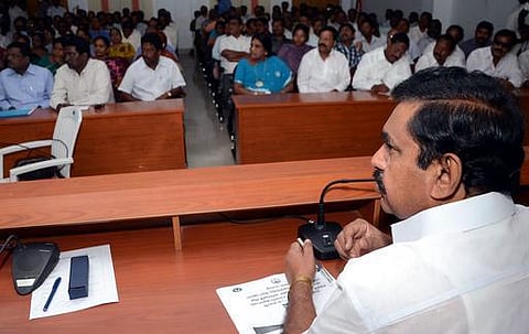 தாது மணல் எடுப்பதை தடுக்க சிறப்பு பறக்கும் படை; நீதிமன்ற தீர்ப்பின் அடிப்படையில் நடவடிக்கை எடுக்கப்படும்: ஸ்டாலின் புகாருக்கு முதல்வர் பழனிசாமி விளக்கம்