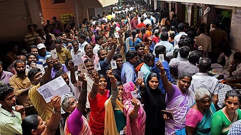 ஆர்.கே.நகர் இடைத்தேர்தல்: இதுவரை 84,982 வாக்குகள் எண்ணப்பட்டன