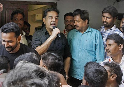 இது ஏழைகளின் அரசாங்கமாக இருந்தால்..!- பேருந்து கட்டண உயர்வு குறித்து கமல் ட்வீட்