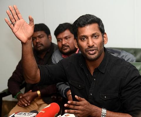 சொந்தமாக டிஜிட்டல் விநியோகம்?- தயாராகும் தயாரிப்பாளர்கள்