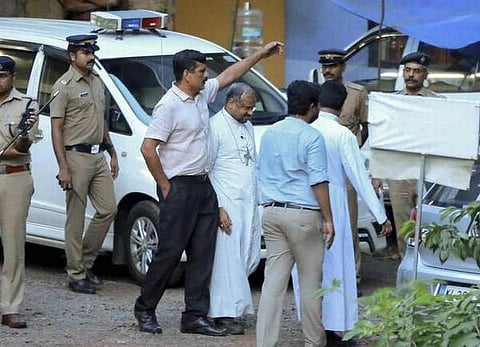 பாலியல் பலாத்கார புகாருக்கு ஆளான பிஷப் பிராங்கோவிடம் போலீஸ் 2வது நாளாக விசாரணை