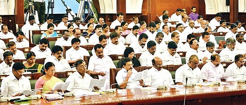 சேதி தெரியுமா: 75 எம்எல்ஏக்கள் மீது குற்ற வழக்குகள்