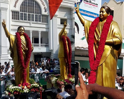 ஜெயலலிதாவின் புதிய சிலை: ஓபிஎஸ், ஈபிஎஸ் கூட்டாகத் திறப்பு