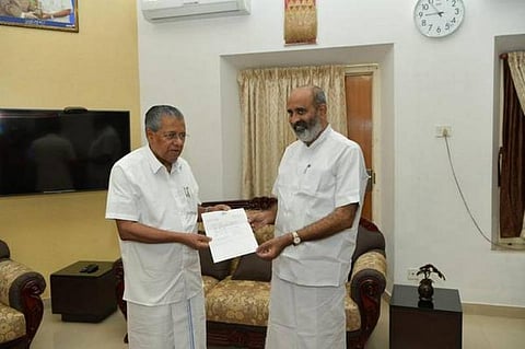கேரள அமைச்சர் மேத்யூ தாமஸ் திடீர் ராஜினாமா