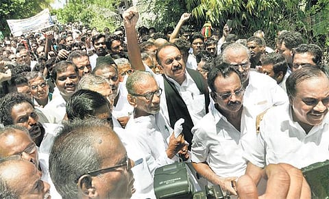 வைகோ, நெடுமாறன் மீதான வழக்கு ரத்து