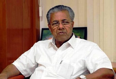 கேரள வெள்ளத்தில் உதவியதற்காக ரூ.34 கோடி கேட்டு கடிதம் அனுப்பிய விமானப்படை: பினராயி விஜயன் வேதனை