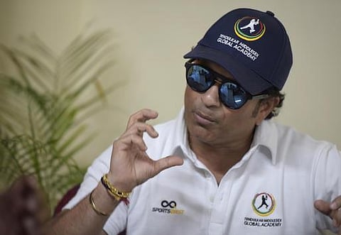 ஆஸி.யை விட்டு விடாதீர்கள்... 1-0 முன்னிலைக்கு நல்ல வாய்ப்பு: இந்திய அணிக்கு சச்சின் உத்வேகம்