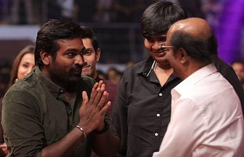 ரஜினி நடிப்பைப் பாத்து ஆண்டவனே வந்து கை தட்டுவான்: விஜய் சேதுபதி நெகிழ்ச்சி