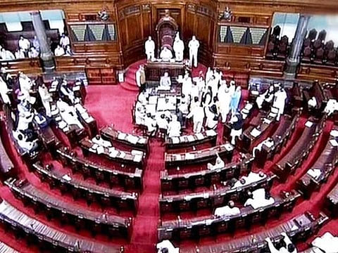 டெல்டா விவசாயிகள் வாழ்வாதாரம்: அதிமுக, திமுக எம்.பி.க்கள் அமளியால் மாநிலங்களவை ஒத்திவைப்பு