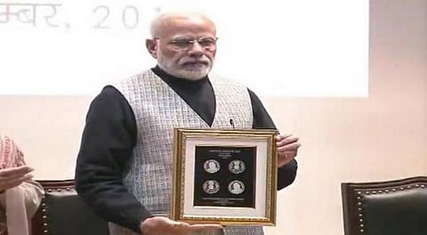 வாஜ்பாய் உருவம் பொறித்த ரூ.100 நாணயம்: பிரதமர் மோடி வெளியிட்டார்