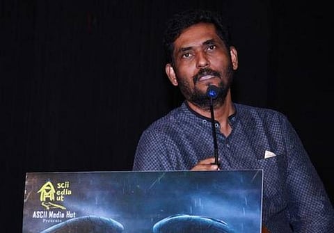 பூட்டு போட்ட விவகாரம்: தயாரிப்பாளர் சங்கம் முடிவு; சுரேஷ் காமாட்சி காட்டம்