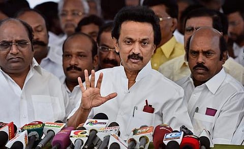 கர்ப்பிணிப் பெண்ணுக்கு எச்.ஐ.வி. ரத்தம் ஏற்றப்பட்ட விவகாரம்; சுகாதாரத்துறை அமைச்சர் விஜயபாஸ்கரை டிஸ்மிஸ் செய்க: ஸ்டாலின் வலியுறுத்தல்