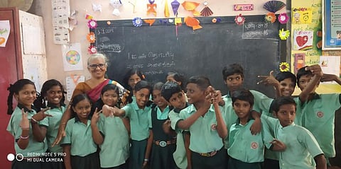 அன்பாசிரியர் 40: கிருஷ்ணவேணி- அம்மா உணவக இட்லி, ஆட்டிச குழந்தைகளுக்கு சிறப்பு பயிற்சி- அசத்தும் முகப்பேர் ஆசிரியை