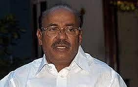 பொறியியல் கல்லூரிகளில் அறிவியல் படிப்புகளுக்கு அனுமதி: தனியார் கல்லூரிகளின் வருமானத்தை உயர்த்தும் யோசனை; ராமதாஸ்