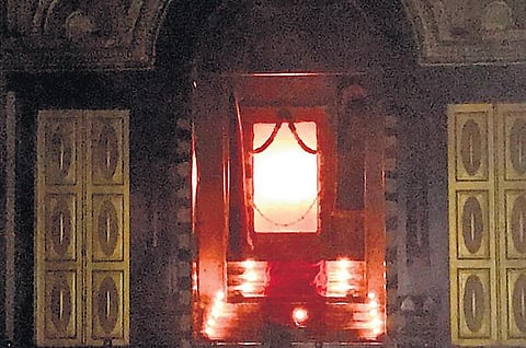 உள்ளத்தில் ஏற்றிய விளக்கு