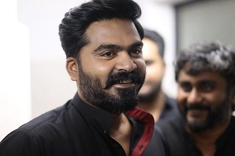 கவலைப்படாமல் பேச தைரியத்தைக் கொடுத்தவர் பெரியார்: சிம்பு