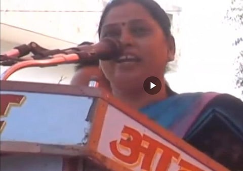 மாயாவதி குறித்து அவதூறு: பாஜக பெண் எம்எல்ஏவின் தலைக்கு ரூ.50 லட்சம் அறிவிப்பு