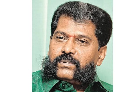 நக்கீரனுக்கு எதிரான வழக்கு விசாரணைக்கு தடை