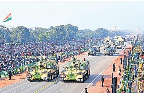 மகாத்மா காந்தியின் வாழ்க்கையை போற்றிய நாட்டின் 70-வது குடியரசு தின விழா கோலாகலம்