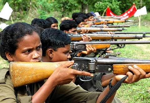 ஜார்க்கண்டில் 5 நக்சல்கள் சுட்டுக்கொலை