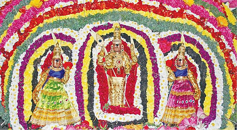 கந்தர் சஷ்டி கவசம் அரங்கேறிய சென்னிமலை!