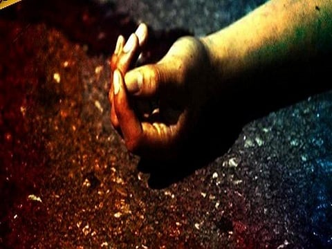 சிதைந்த நிலையில் தகவல் உரிமை ஆர்வலர் உடல்: கட்டிட விதிமீறல் எதிர்ப்புக்காக நடந்த கொலையா?